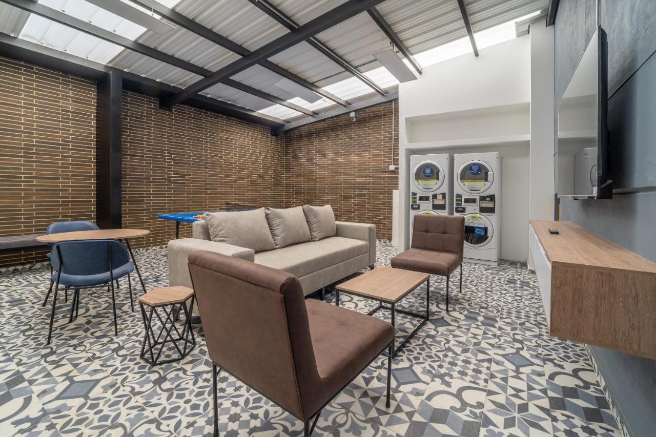 Cozy Loft In Parque Virrey Apartment โบโกตา ภายนอก รูปภาพ